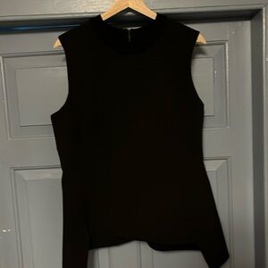 Halogen Black Top